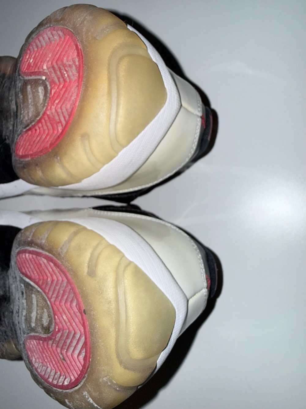 Jordan Retro 11 Low GS Sz7 - Picture 5 of 6